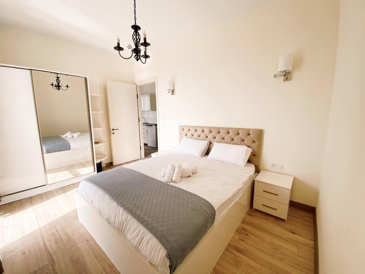 Gg Aparthotel Batoumi Extérieur photo