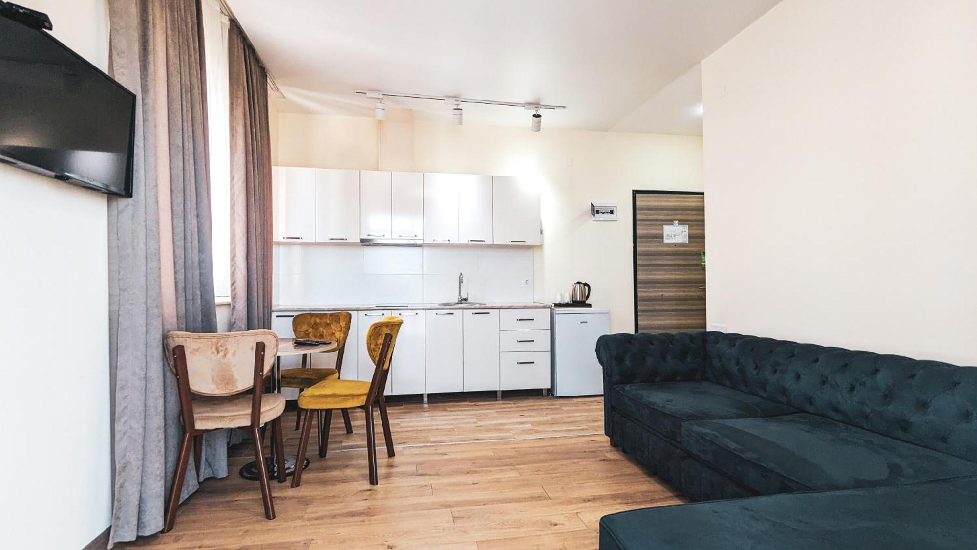 Gg Aparthotel Batoumi Extérieur photo